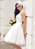 A-line/Princess High-Neck Sleeveless Knee-Length Tulle Wedding Dress With Lace