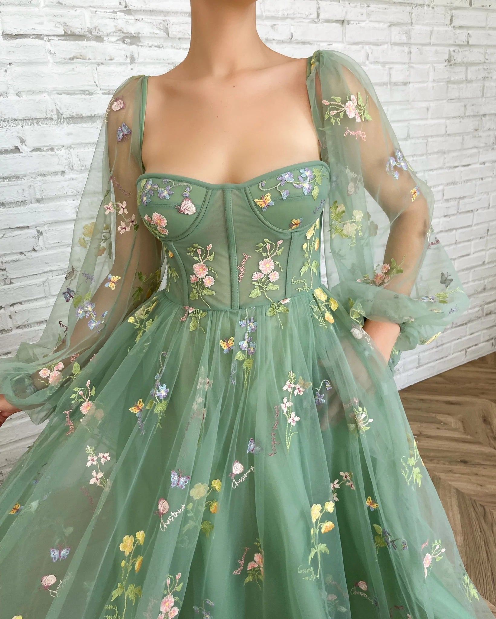 A-Line Elegant Floral Prom Formal Evening Dress Square Neck Long Sleeve Ankle Length Lace with Appliques 2023