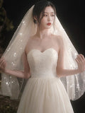 Two-tier Simple Wedding Veil Fingertip Veils / Cathedral Veils with Solid Tulle / Classic