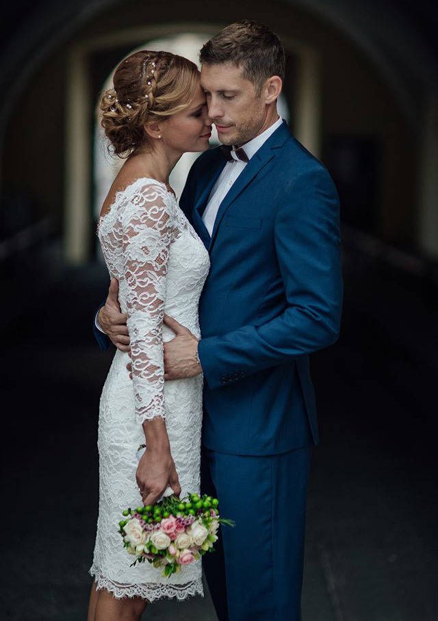 Sheath/Column Bateau Half Sleeve Knee-Length Lace Wedding Dress - dennisdresses