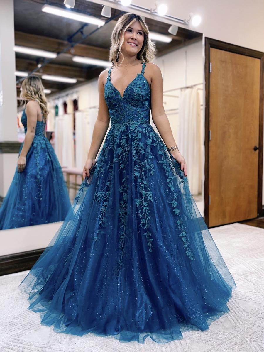 Ball Gown A-Line Prom Dresses Sparkle & Shine Dress Formal Floor Length Sleeveless V Neck Tulle Backless with Glitter Appliques 2023