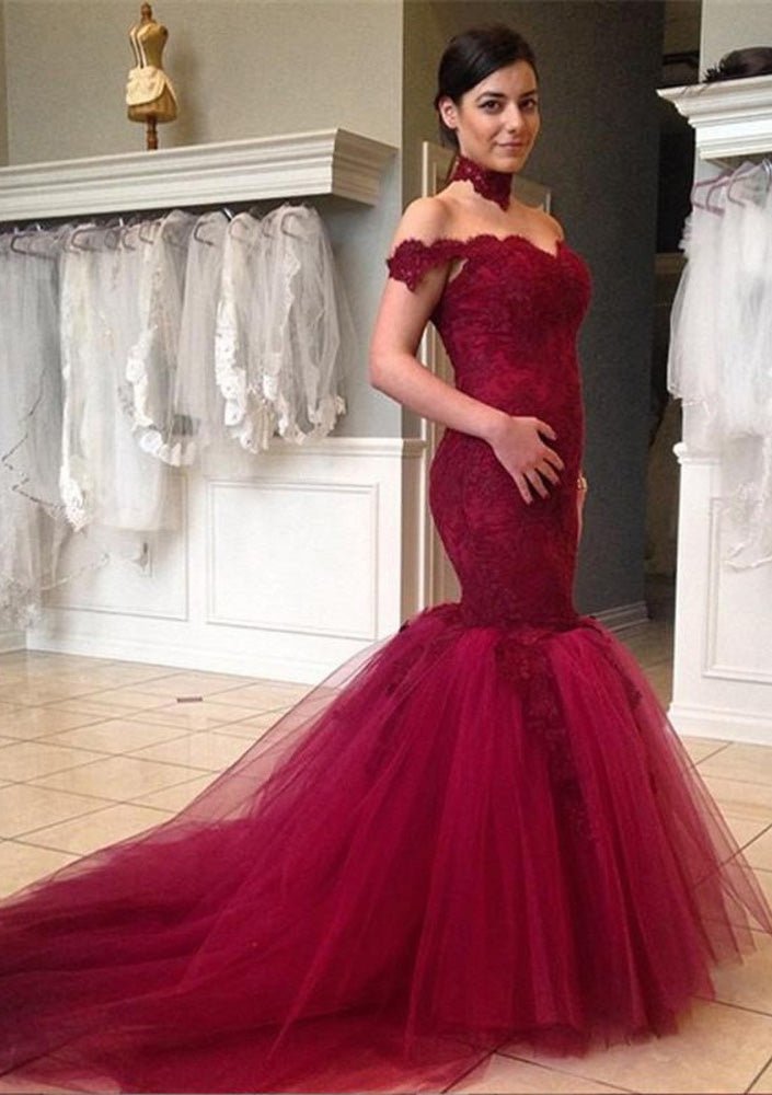 Trumpet/Mermaid Off-the-Shoulder Sleeveless Chapel Train Tulle Prom Dress With Lace - dennisdresses