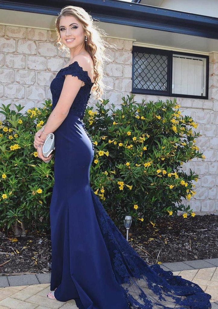 Trumpet/Mermaid Off-the-Shoulder Sleeveless Sweep Train Satin Prom Dress With Lace - dennisdresses